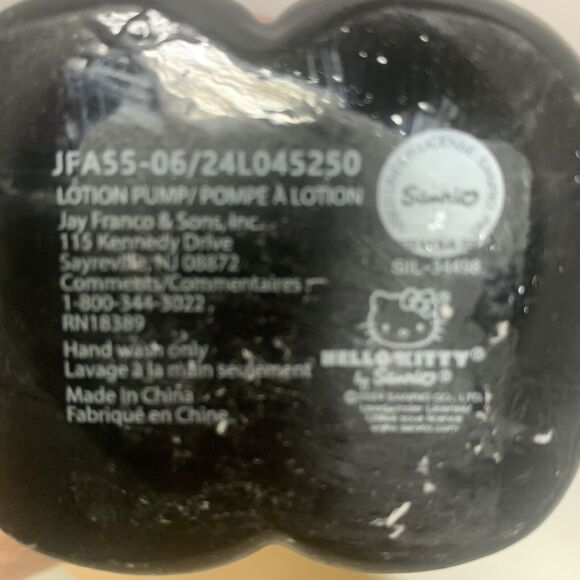 #HelloKitty #WhimsyGoth #SkeletonPumpSoap #RareHalloween #HelloKitty #Halloween - Picture 5 of 8